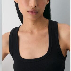 ARITZIA Scoop Tank Top